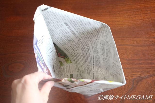 新聞ゴミ箱 袋 の作り方 簡単レシピ3選 取り出しやすい収納方法