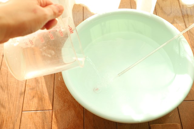 セーターの縮みを直しお湯準備