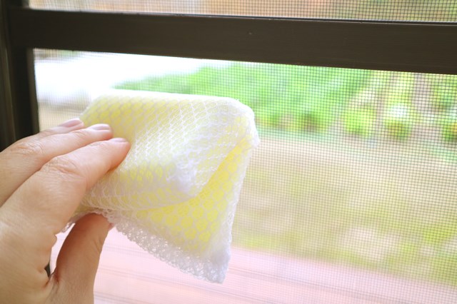 網戸の掃除道具