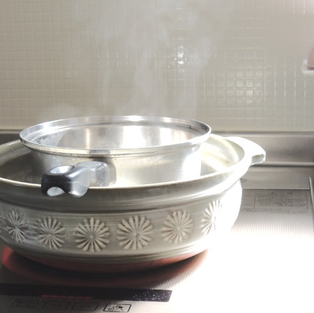 鍋を煮沸する