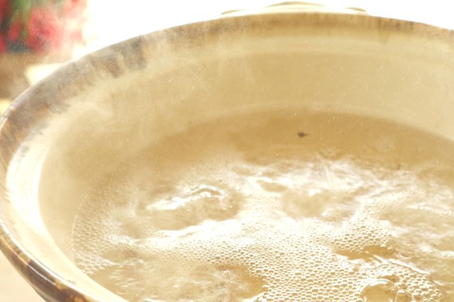土鍋を煮沸する